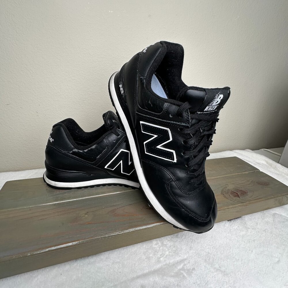 New Balance 574 Classic Black Leather Sneakers Men’s Size 10